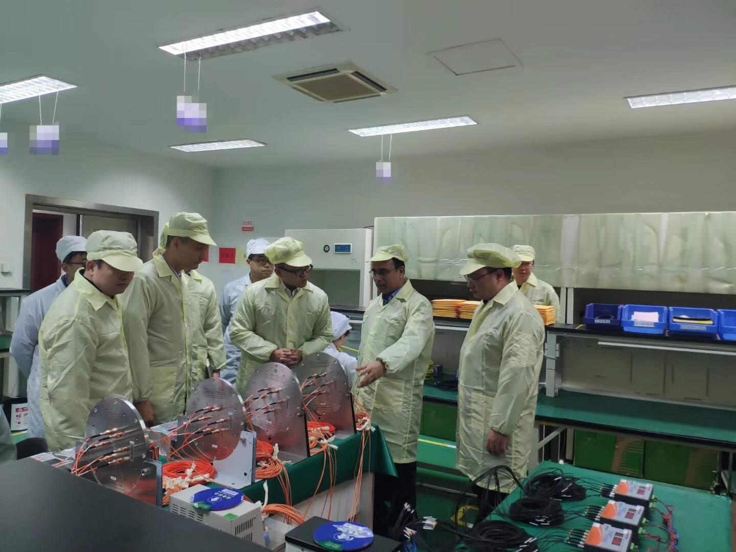 5de21c6635add.jpg 5de21c6635add.jpg